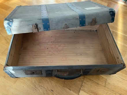 Photo of free Vintage suitcase (Bury Park LU3) #2