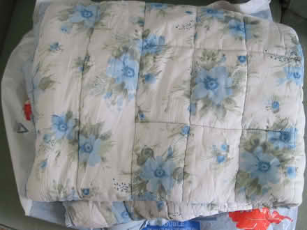 Photo of free vintage nylon quilt (Cambuskenneth FK9) #1