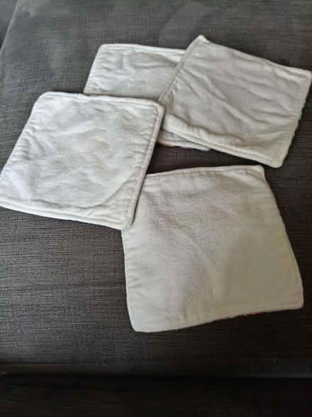 Photo of free 4 Unused Re-Usable Facial Cleansing Cotton Pads Pac Man Logo (Orton Wistow) #2