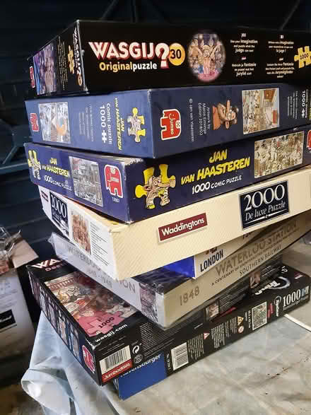 Photo of free 1000 piece jigsaws (Harrold. MK43) #1