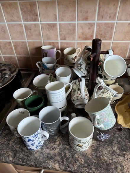 Photo of free Mugs plates bowls and cutlery (Heswall CH60) #2