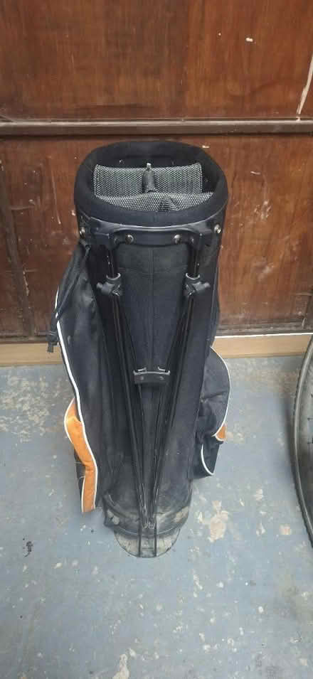 Photo of free Dunlop Golf bag (MK4 Tattenhoe) #4