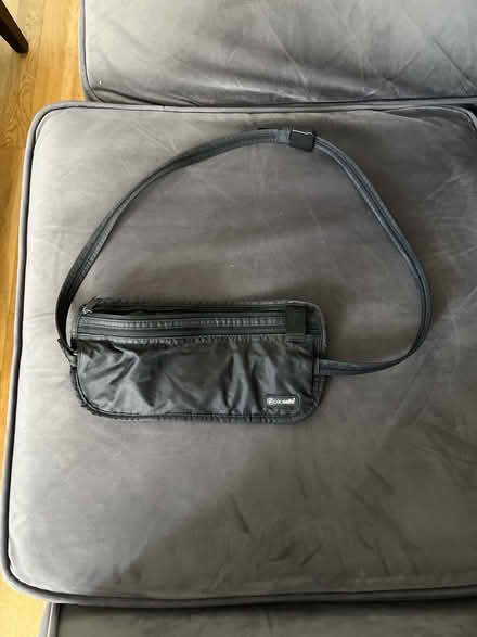 Photo of free Bum bag (Highbury N7) #1