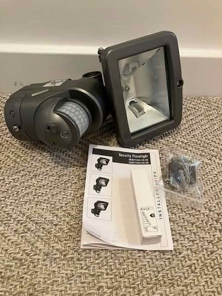 Photo of free Security light (Littleworth GL5) #1