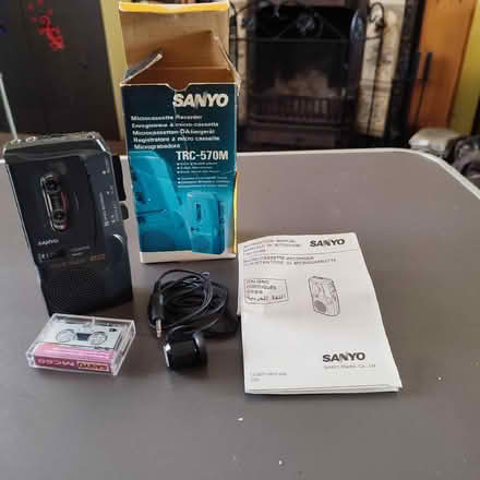 Photo of free Micro tape recorder / dictation machine (Knowle FY2) #1