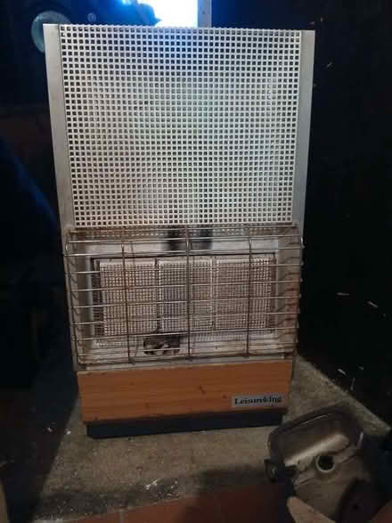 Photo of free Gas heater and spare (empty) gas bottle (Blakenall WS3) #1