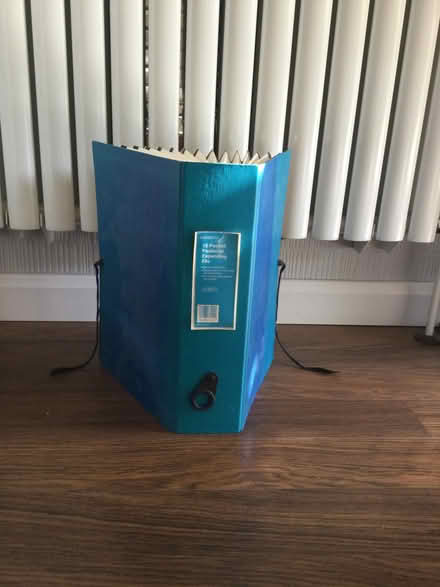 Photo of free Expanding File Foolscap (Ware SG12) #1
