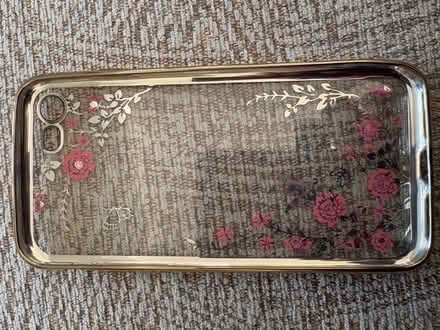 Photo of free iPhone Case. (Findern DE65) #2