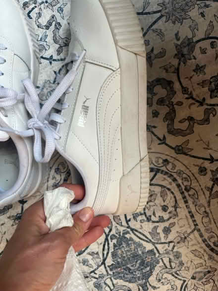 Photo of free Pumas size 7.5 women's (Fort Lee south) #3