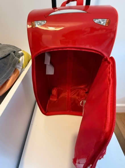 Photo of free Kids suitcase (NW6) #4