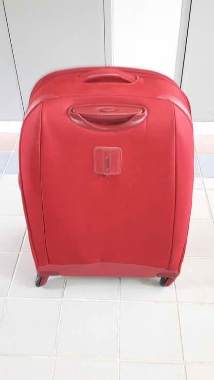 Photo of free Samsonite suitcase (Queenstown, near MRT) #3