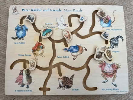 Photo of free Peter Rabbit wooden puzzle (RH12) #1