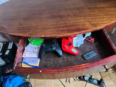 Photo of free Grand Desk (Southfields) #3