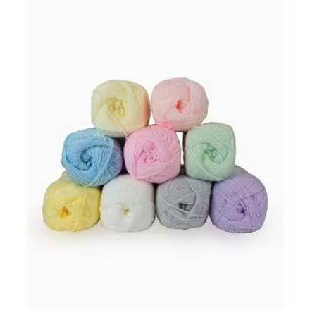 Photo of Baby Wool and Buttons (ME11) #1