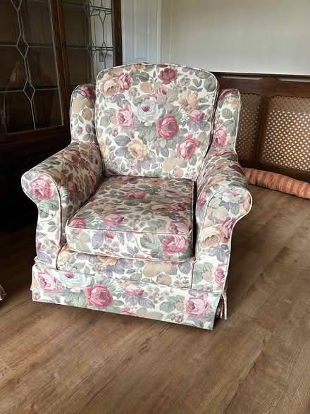 Photo of free Sofa and 2 chairs (Woolpit, Bury St Edmunds) #2