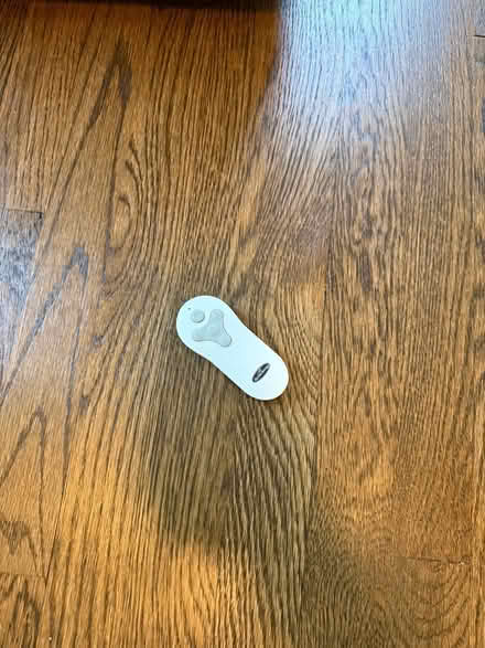Photo of free Small Ceiling fan with remote (Shepherd Park DC) #4