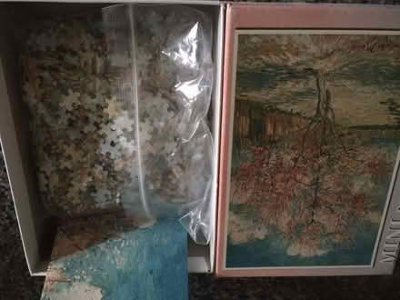 Photo of free challenging tiny 1000 piece jigsaw (Queens Park CM12) #1