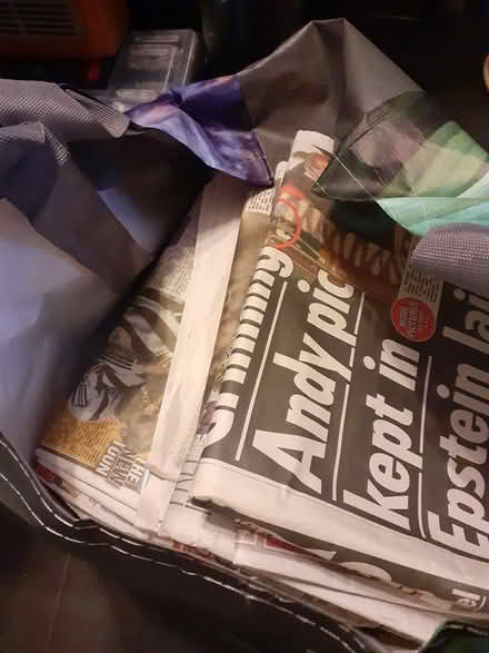 Photo of free Newspaper (Fox hollies b27) #1