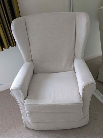Photo of free Wing Back Chair (Hunt End B97) #1