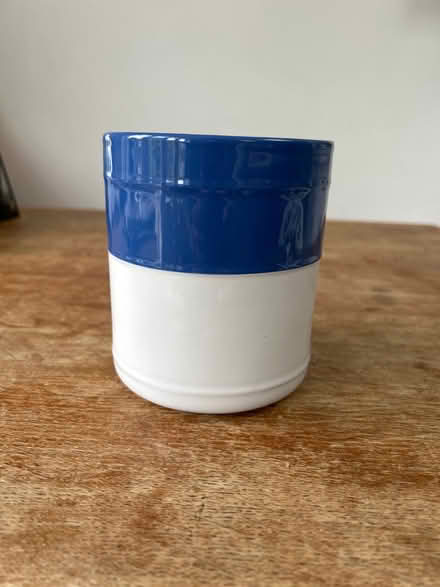 Photo of free Utensils pot (Royston, by the station (SG8)) #1