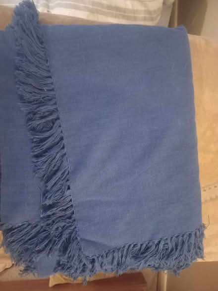 Photo of free Navy blue throw with tassled trim. (Kennington OX1) #1