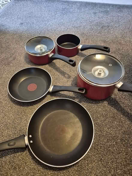 Photo of free Tefal Saucepans and Frying Pans (Bengeo SG14) #1