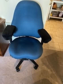Photo of free Office chair for tall people (Rose Garden, Harrison Street) #1
