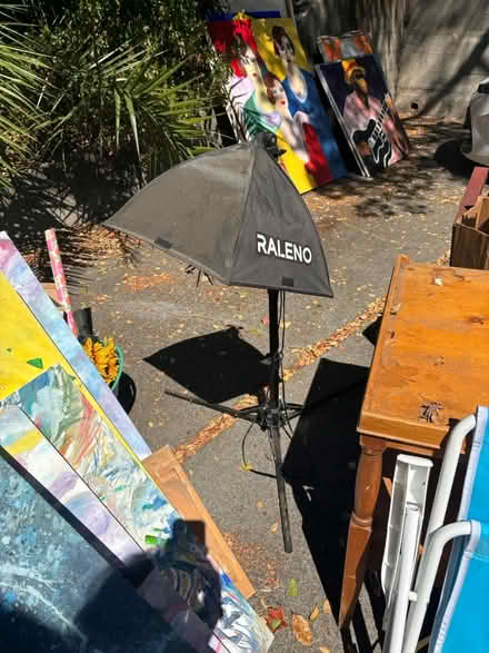 Photo of free Photo light (San Rafael) #1
