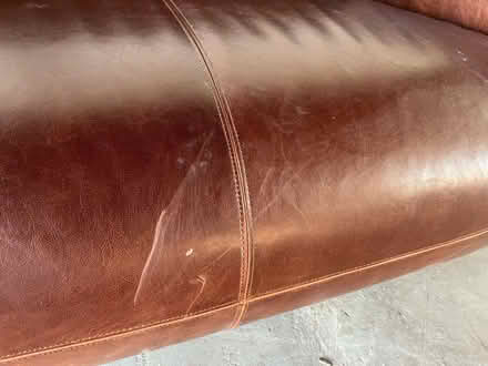 Photo of free Leather love seat (Downtown Mountain View) #2