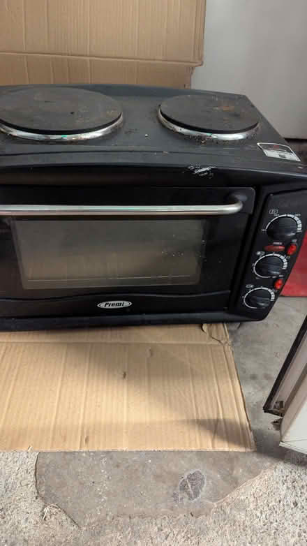 Photo of free Small portable electric hob and oven. (Loftus Road W12) #3