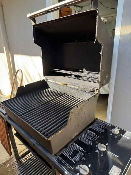 Photo of free Weber 3 burner propane grill (Los Altos) #1