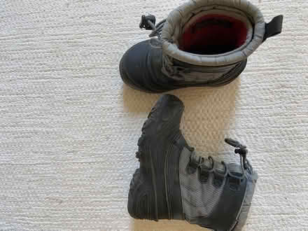 Photo of free childrens winter boots (west medford) #1