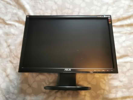 Photo of free ASUS 19" LCD VGA Monitor (Warrington, Great Sankey) #1