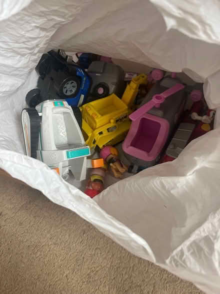 Photo of free X2 bags of toys (Brentford) #2