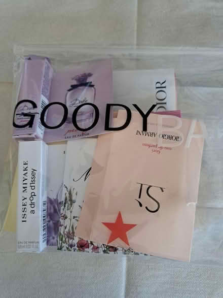 Photo of free Fragrance Goody Bag (94002 Continentals/Ralston) #1