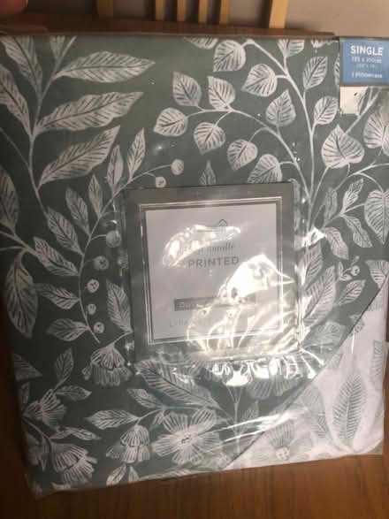 Photo of free Single Duvet Cover (Letchworth Grange Estate) #1