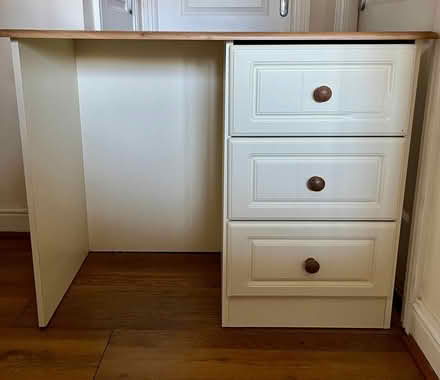 Photo of free Computer desk - Mint conditions (Naas) #2