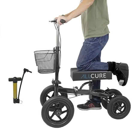 Photo of knee scooter to BORROW (rogers park) #1