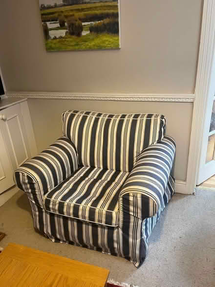 Photo of free Armchair (Barnes SW13) #3