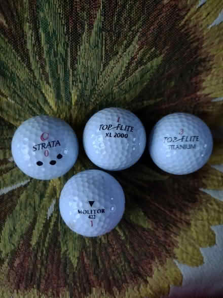 Photo of free 17 golf balls, in a bag. (Hollingwood S43) #1