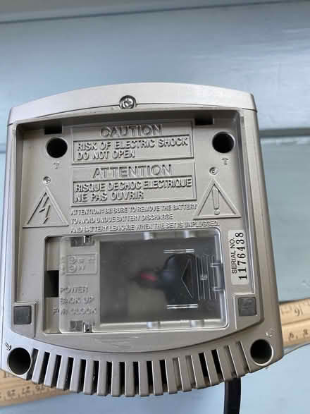 Photo of free Sony ICF-C160 Dream Machine (Nr Fresh Pond & Mt Auburn Cem.) #3