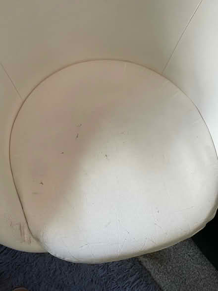 Photo of free Desk chair (TN2) #4