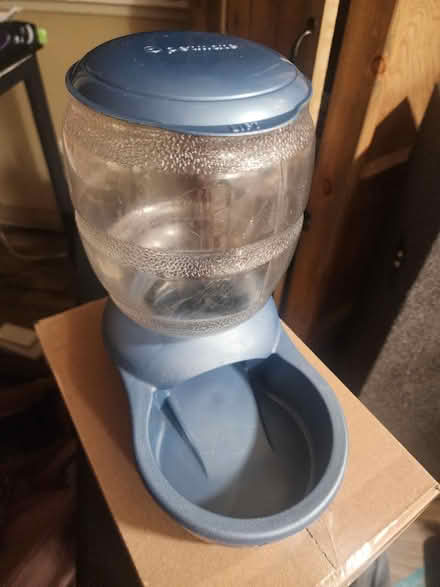 Photo of free Petmate waterer(no filters) (Ne salem) #1