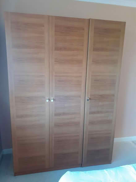 Photo of free wardrobes for (Castle Donington DE74) #1