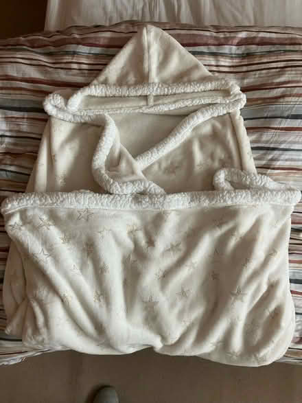 Photo of free Hooded fleecy blanket (St. Michaels Mead, B/Stortford) #1