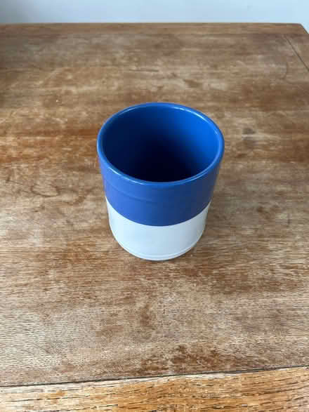 Photo of free Utensils pot (Royston, by the station (SG8)) #2