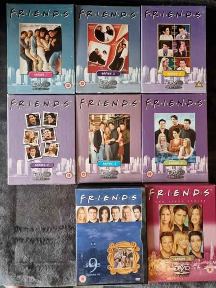 Photo of free Freinds series dvd box sets (SE20) #2