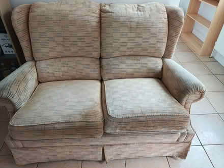 Photo of free 2 seater settee (Bridlington YO15) #1