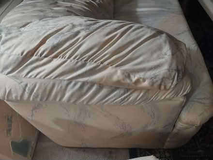 Photo of free Love seat (Manchester goffstown Rd) #3