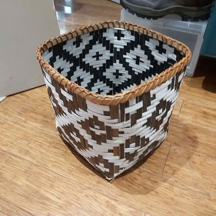 Photo of free Storage basket (Blackhall EH4) #1
